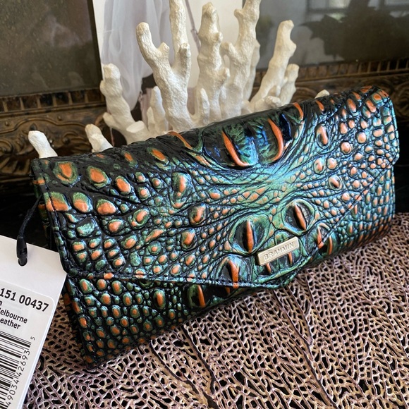 5⭐️SELLER!! NWT SAMBA Brahmin Veronica wallet - Picture 10 of 10